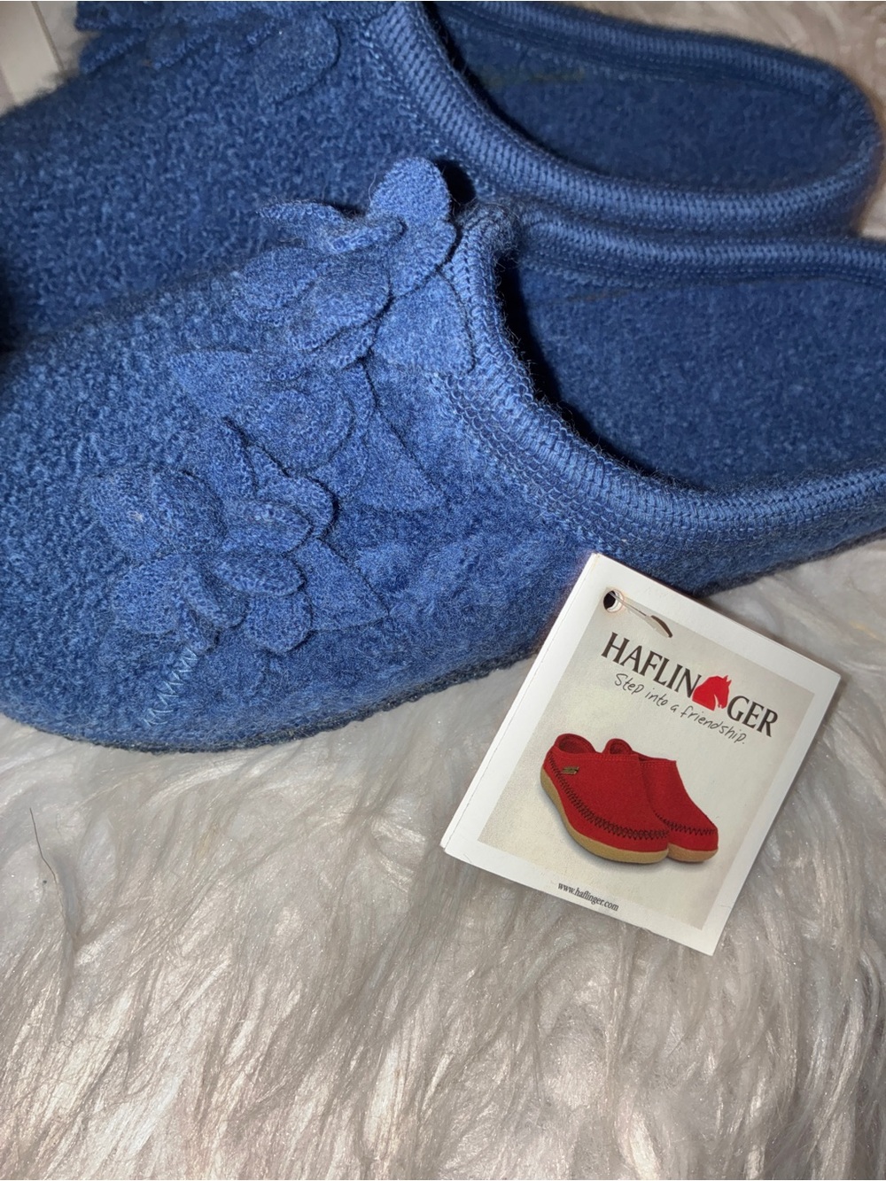 NWT Haflinger Charisma Boiled Wool Flower Slippers Cobolt Blue Sz 40 or Sz 9 - Picture 3 of 8